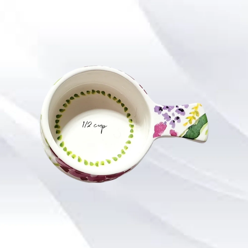 TAG ~ Floral Measuring Cups and Bowl Set